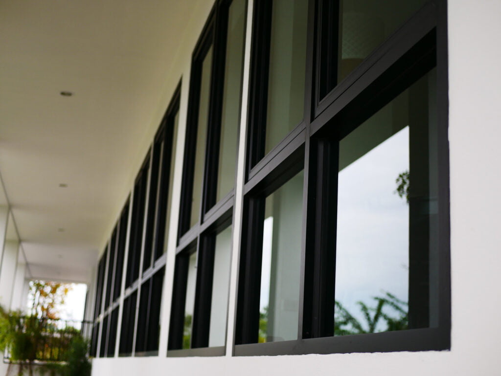Aluminium Double-Glazed Windows